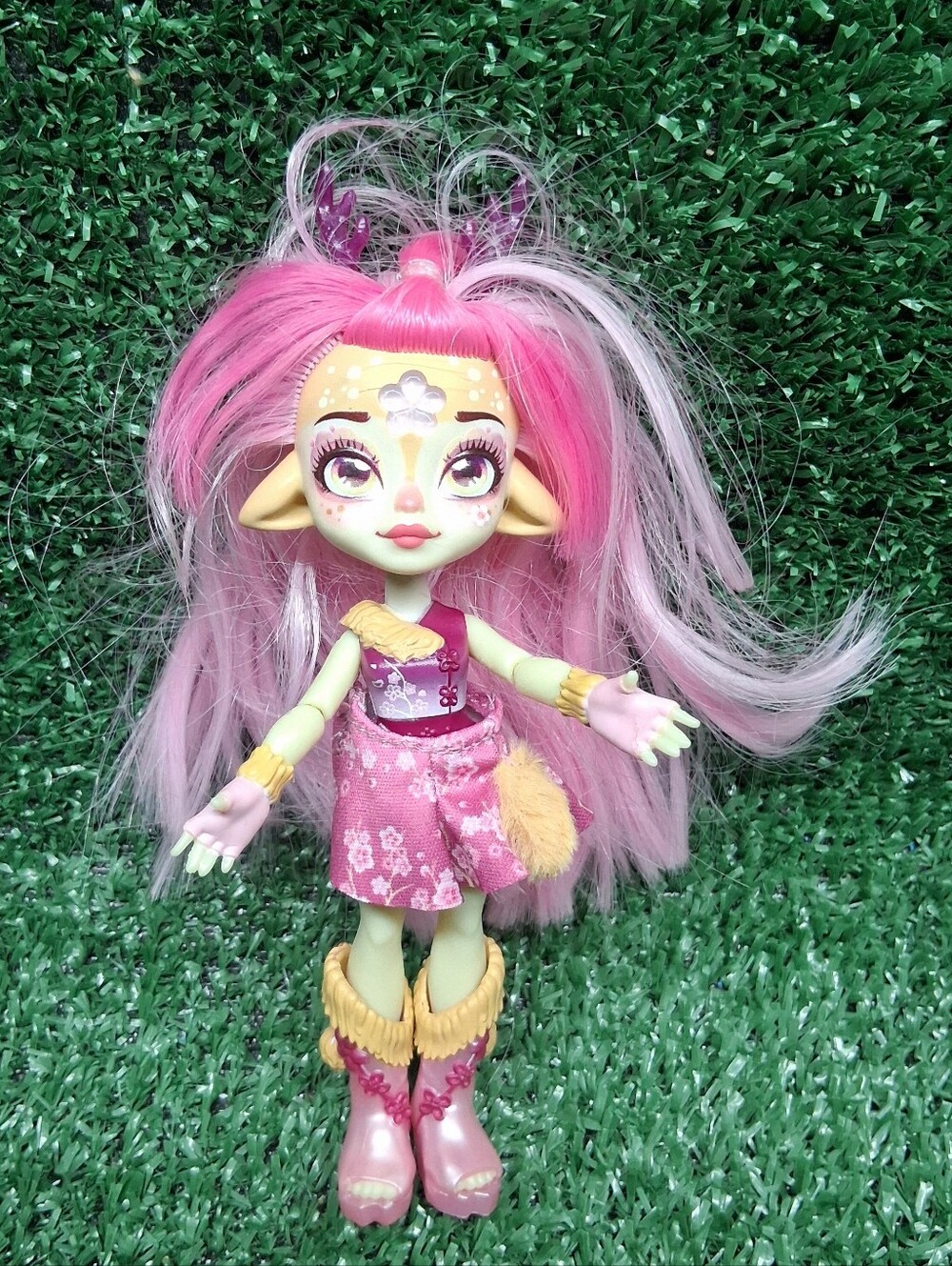 Magic Mixies Pixlings Deerlee Doll Only